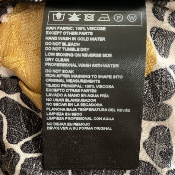 ba&sh NWT Robe Bonie In Color Curry Belt Not Included Retro Floral Print - Picture 7 of 16